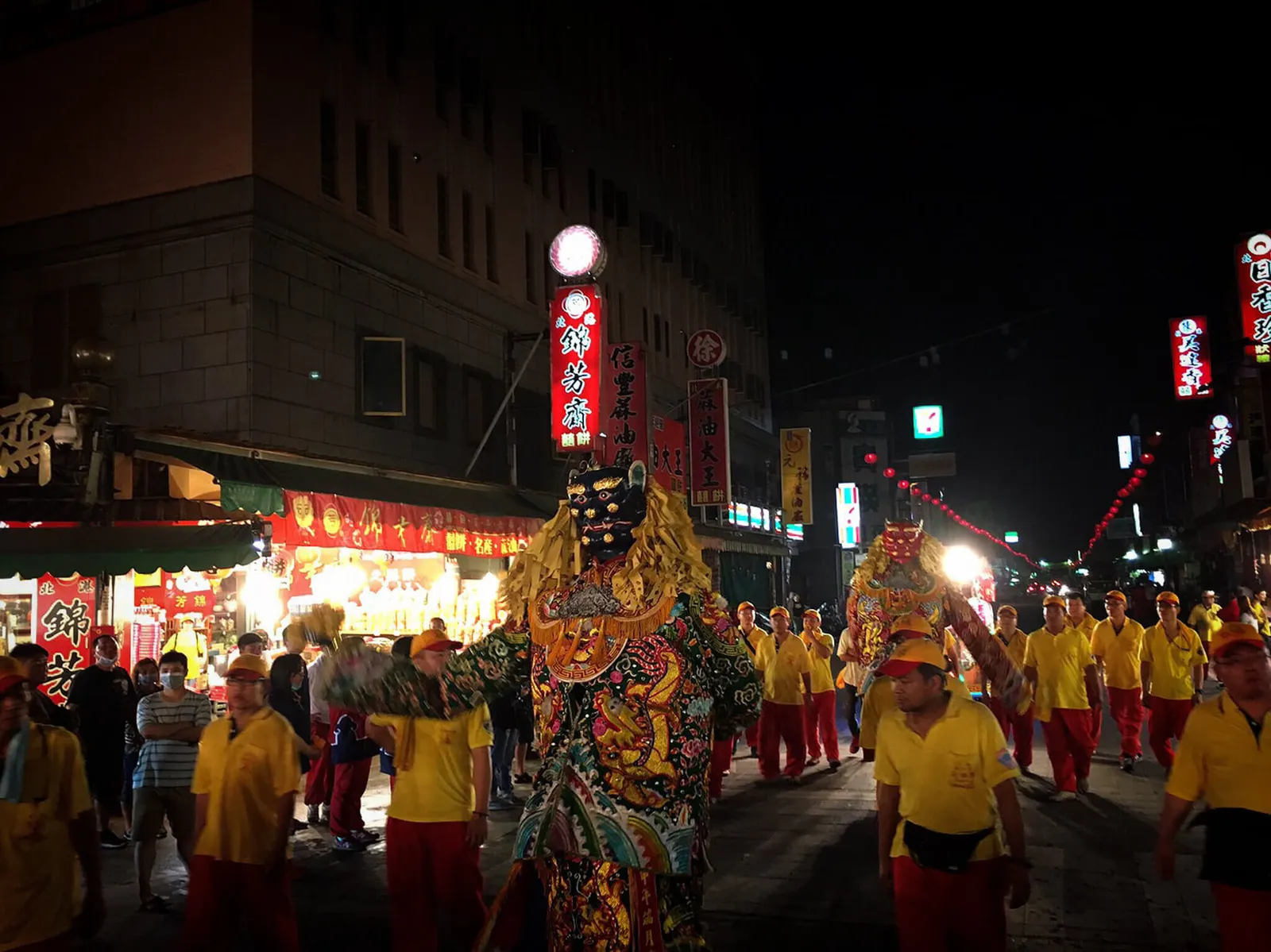 2016年 3月 20下午入廟的莊儀團(吳政賢 攝)