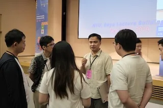 iPlayground 2025 — Keynote《廟口長大的工程師可以做些什麼？》
